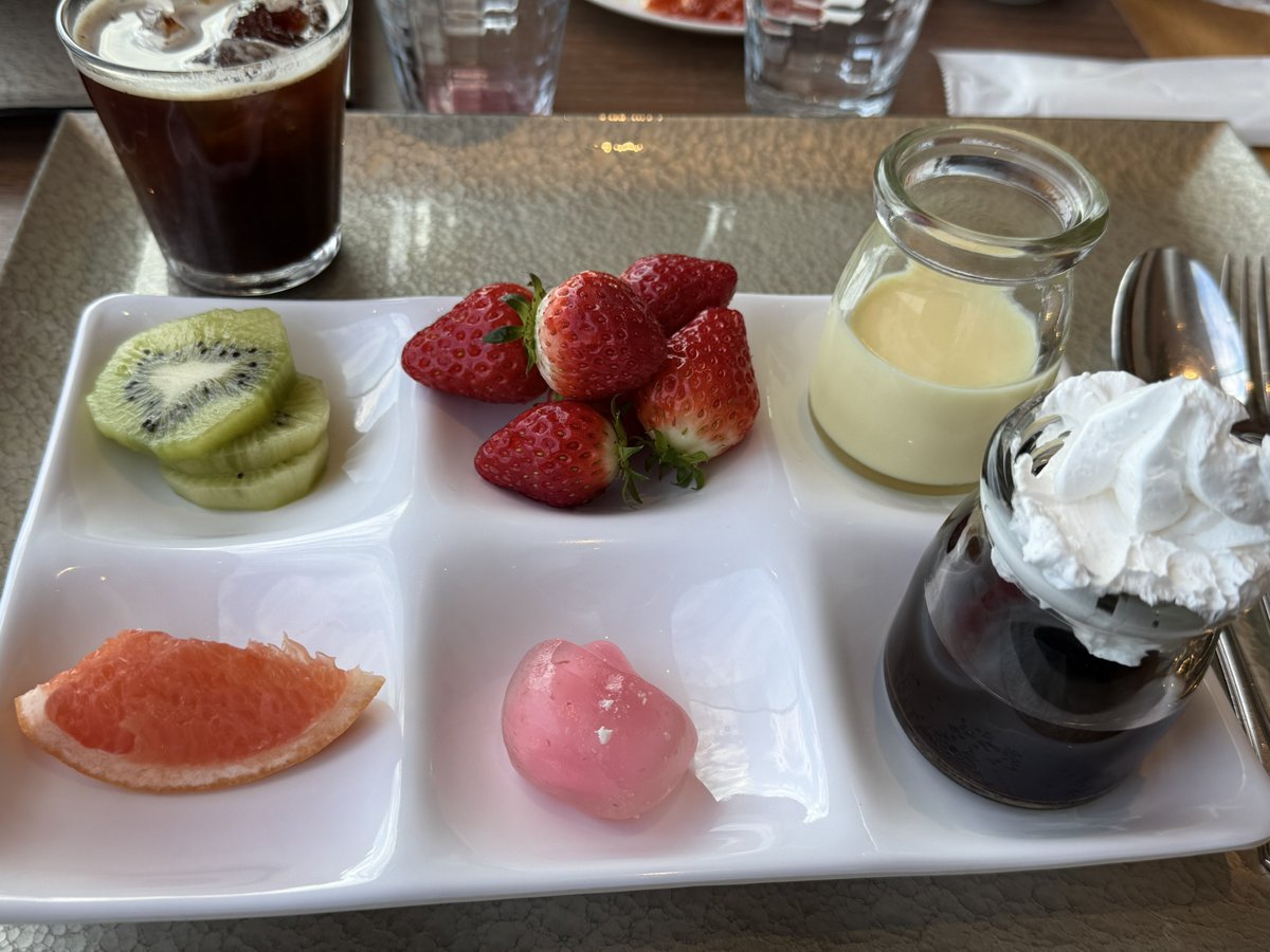 ひでとし tweet media