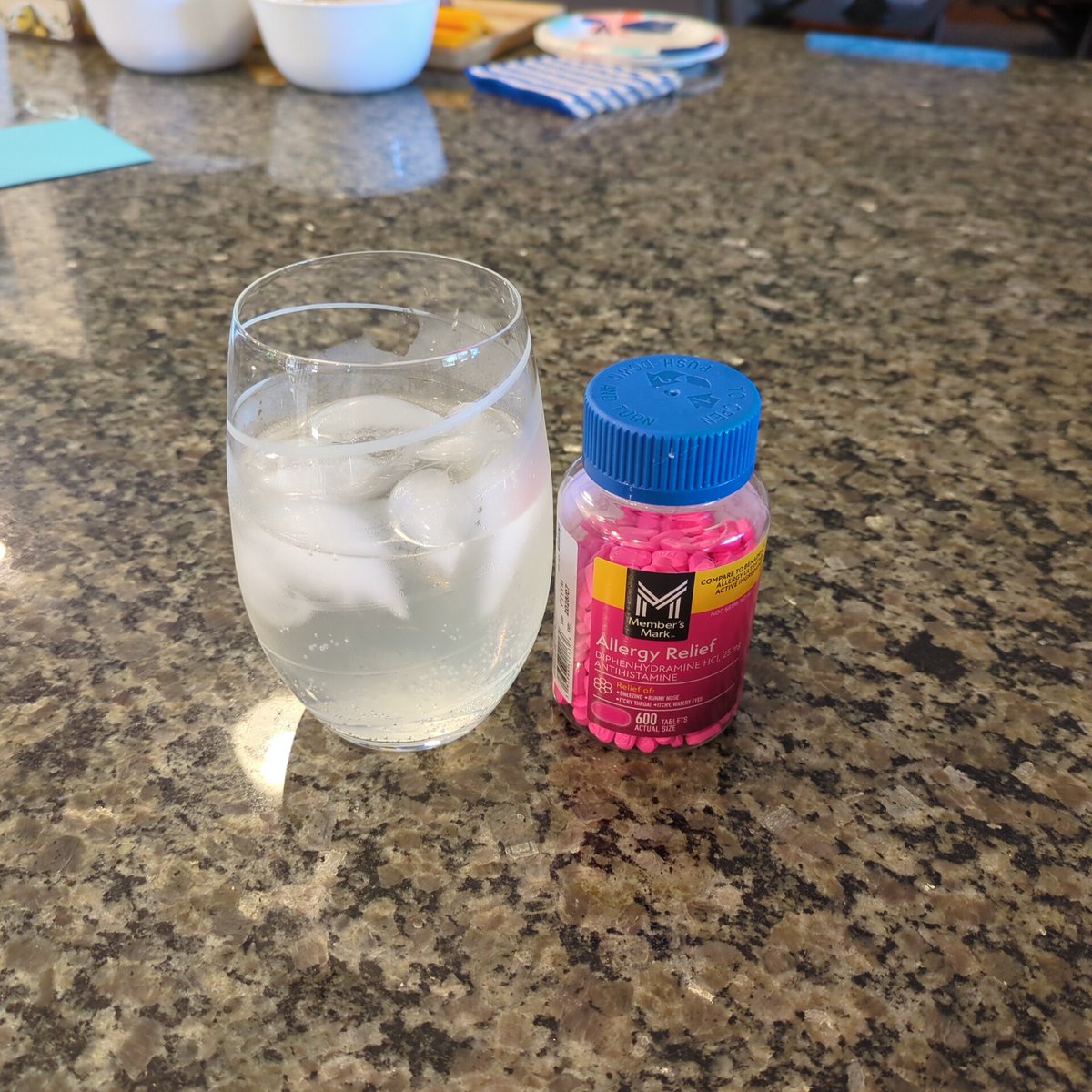 LBWoznick's tweet photo. @h0undgirl Try an Aunt Laura spring spritzer. Gin, simple syrup, splash of club soda, twist of lime, benadryl to taste.

Gotta make someone hide your keys first, though. https://t.co/DyzQ7zs6Ge