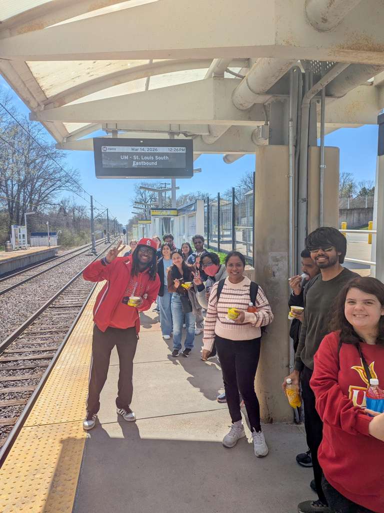 UMSL International Students tweet media