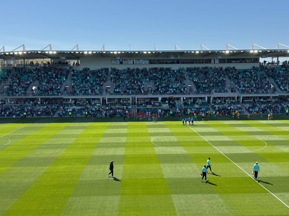 KC Spotlight tweet media