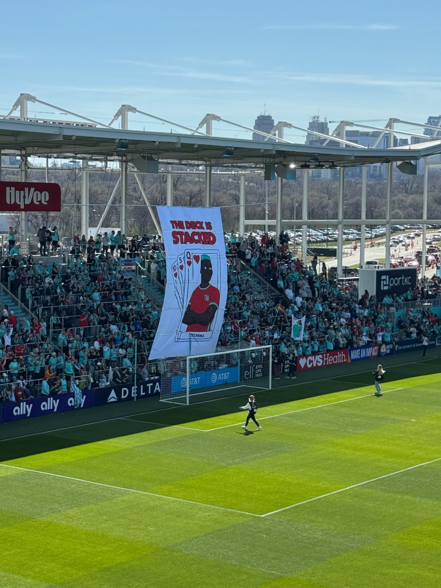 KC Spotlight tweet media