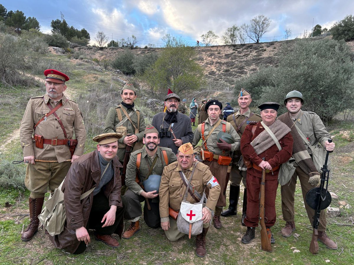 Voluntarios de Madrid tweet media