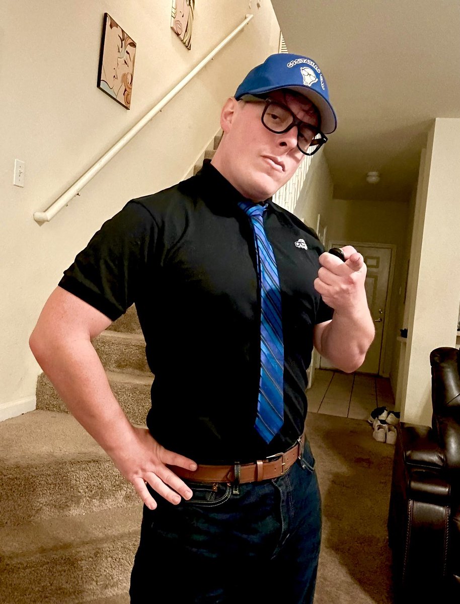 Thomas Sanders tweet media