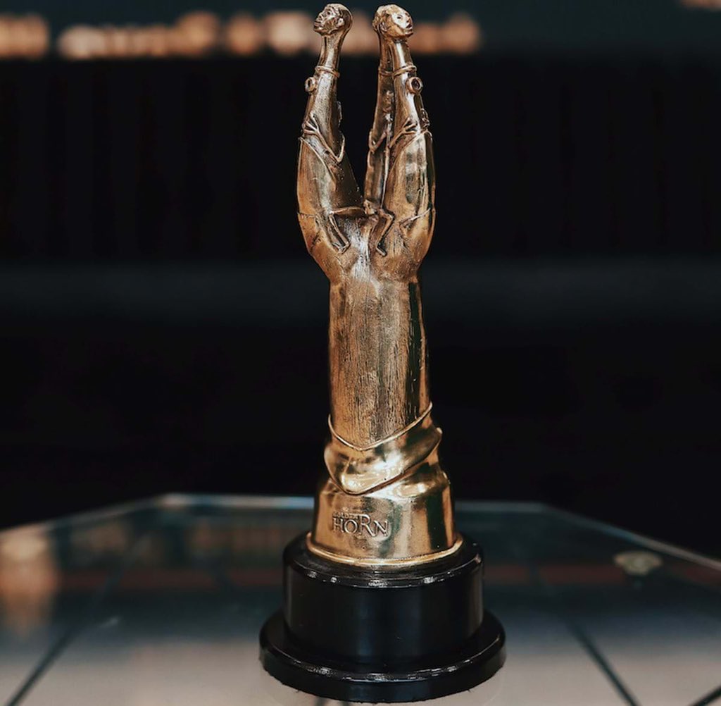#SAFTAs19

Zenande Mfenyana has won Best Supporting Actress in a Telenovela for her role in Inimba.