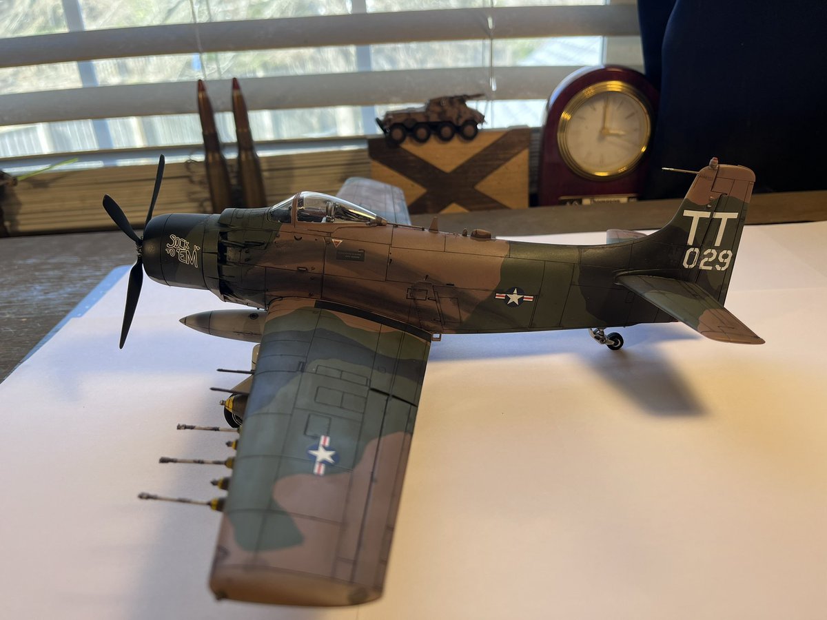 Vader’s Model Desk🇺🇸 tweet media