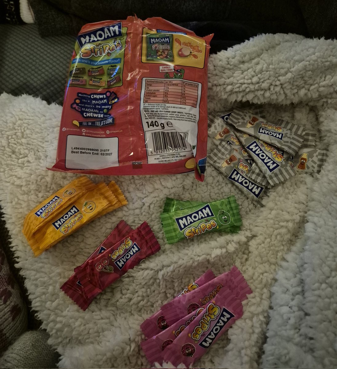 Lizard Feet tweet media