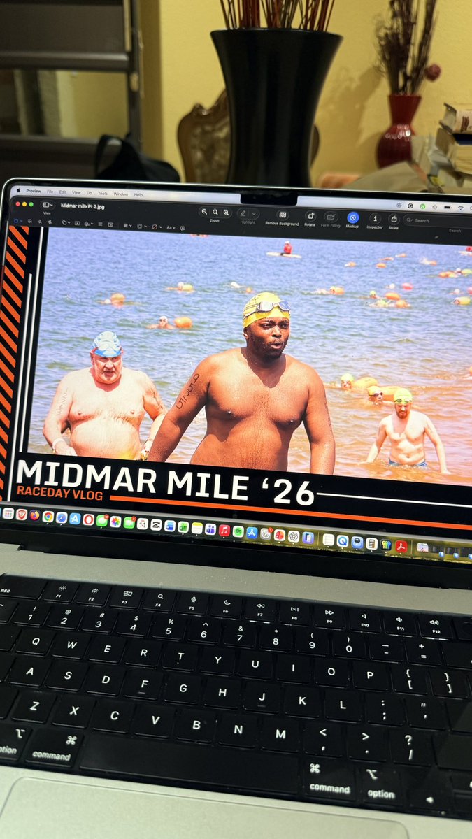 Finally getting around to editing and uploading my <a href="/aQuelle/">aQuellé</a> MidMar Mile Vlog &amp; It’s Dropping Tomorrow. 

Roadtrip to the Midmar Mile 🇿🇦 | Driving to KZN for the World’s Biggest Open Water Swim
youtu.be/nUjn_AM2oBk