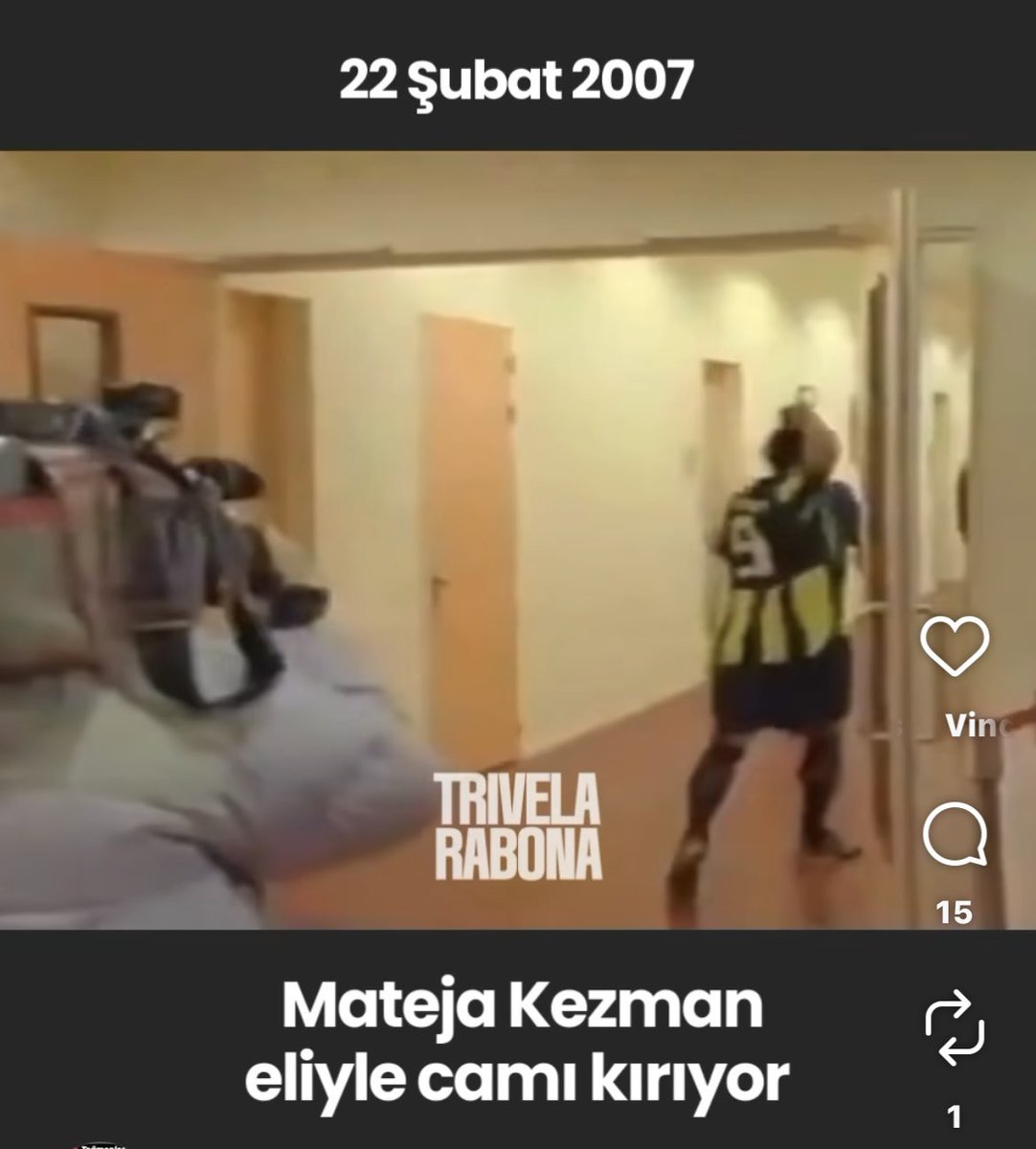mozes1907_'s tweet photo. Avrupadan elenince sinirden cam kıran  futbolculardan , gülen hiç bir şey yokmuş davranan zihniyete geldik. Fenerbahçe dinamiklerini kaybetti camia olarak. Ve vasata alıştırılmıştır. https://t.co/n9VhoHVGKP
