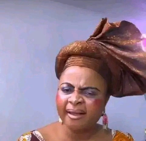 So the man behind your smile is different from the man behind your moan 😂???