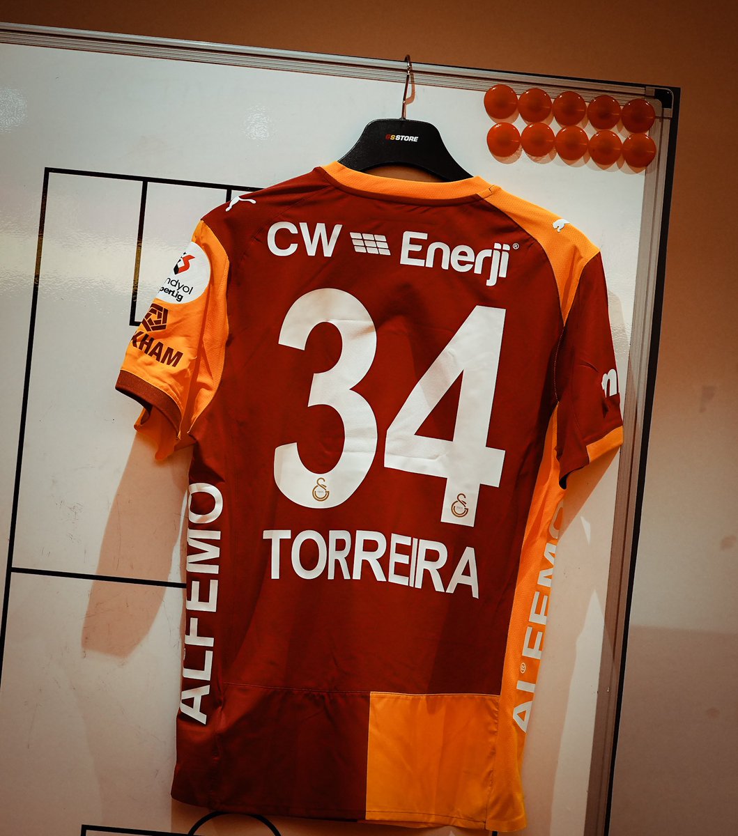 Lucas Torreira #LT14 tweet media