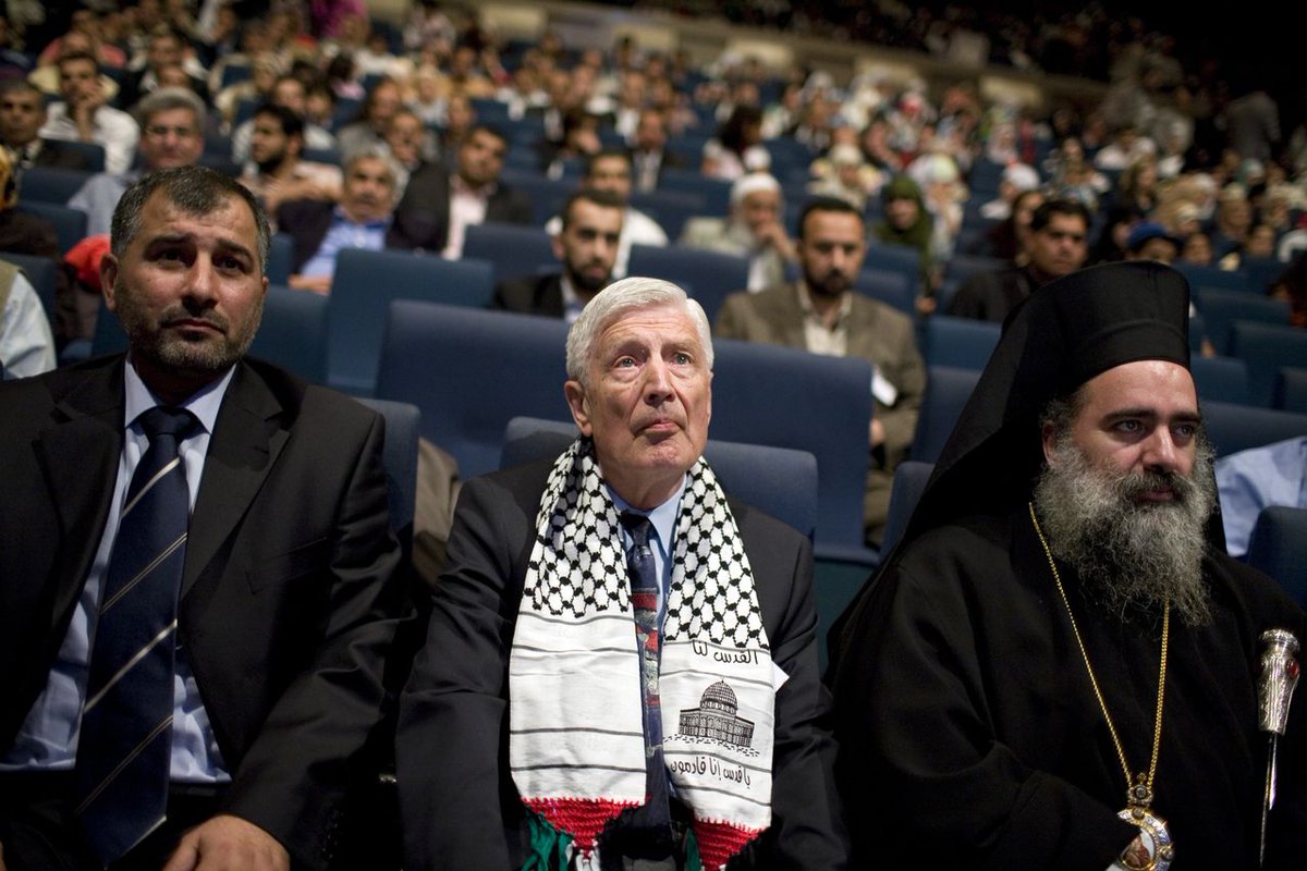 sonja van den ende tweet media