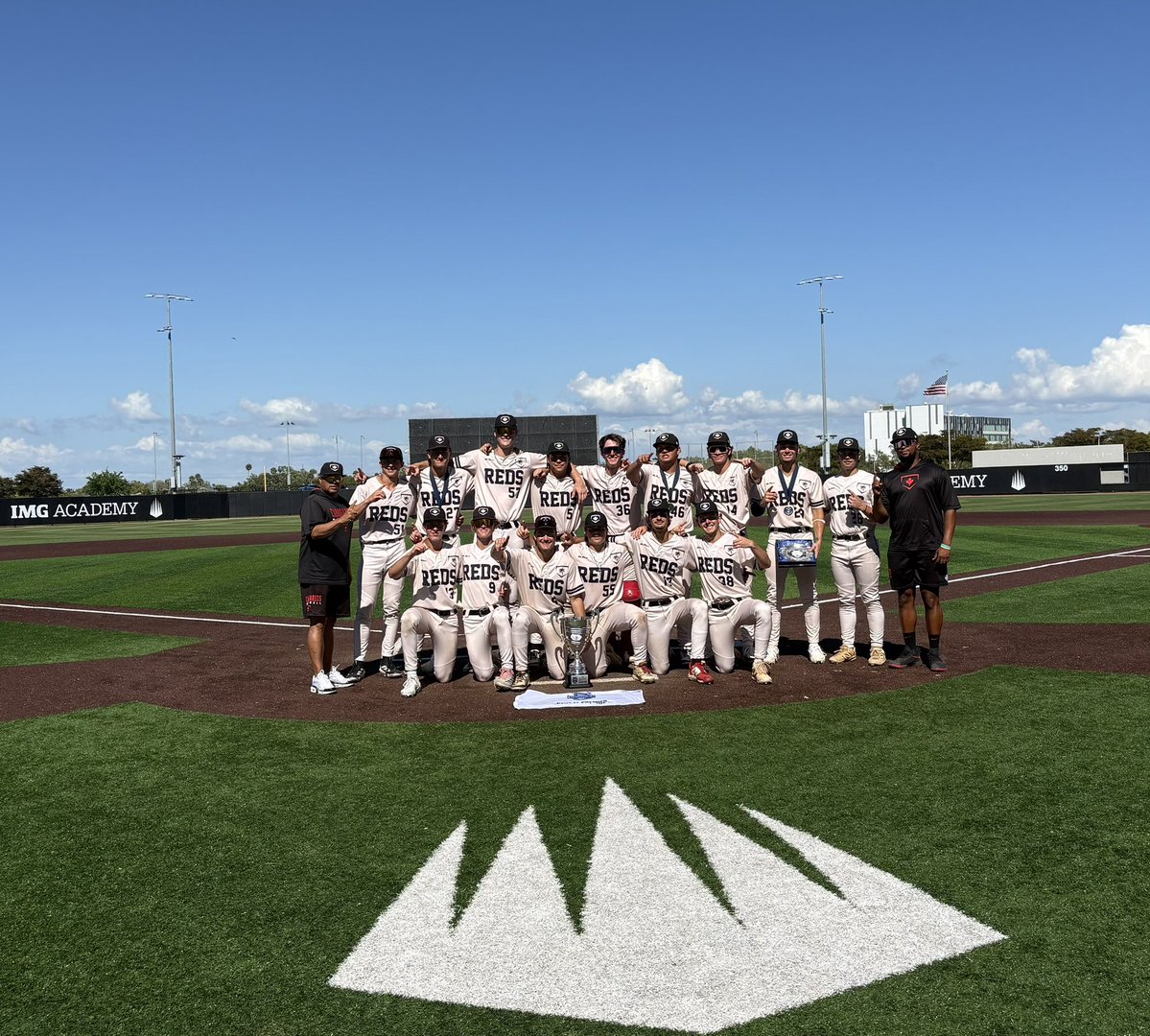 Robert Fatal tweet media