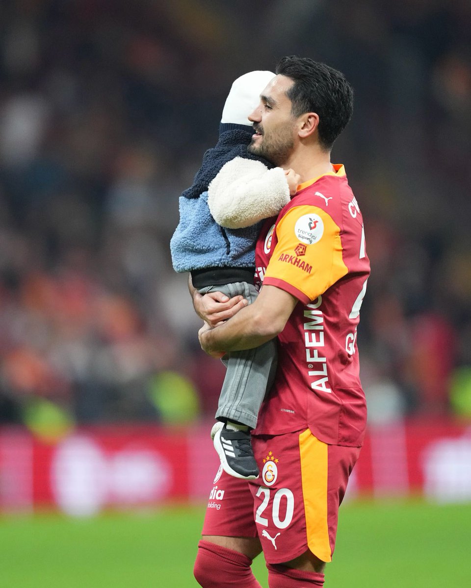 Ilkay Gündogan tweet media