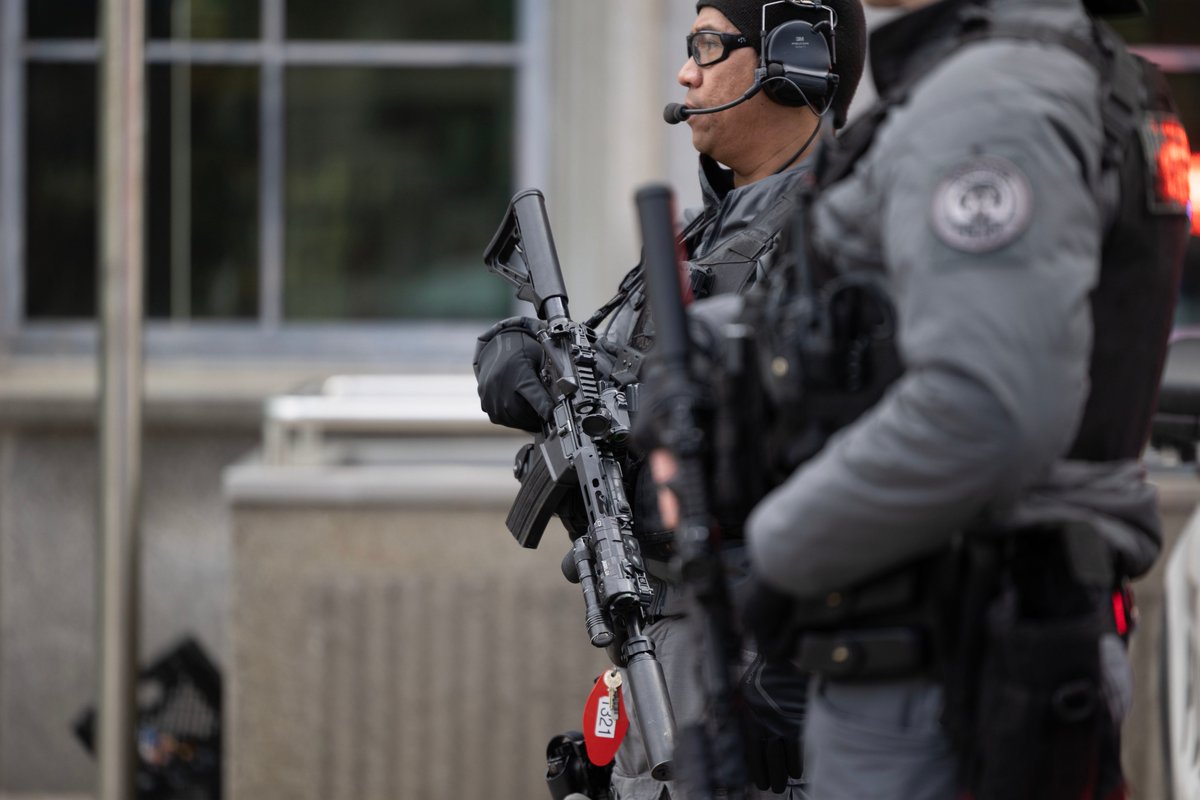 Toronto Police tweet media