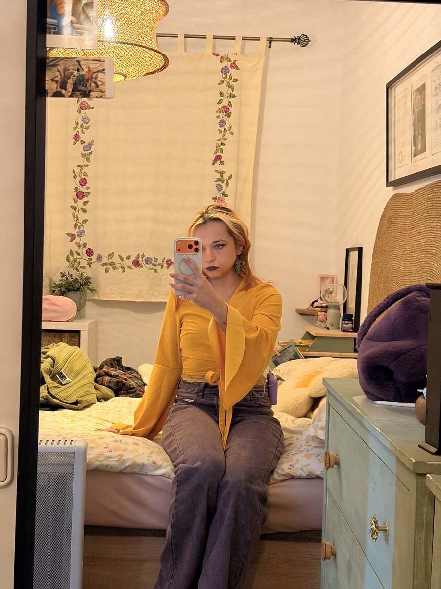 Hurona Rolera🌻• tweet media