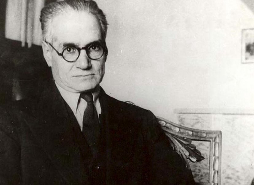 آدورنو tweet media