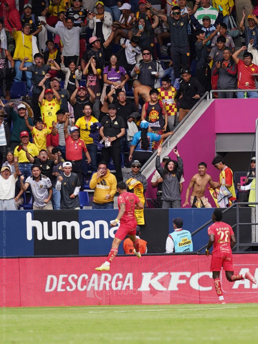MrOFFSIDER's tweet photo. ¡GOOOOOOOOL DEL PUEBLO! 
¡EMPATÓ PAPÁ! 
¡BRUNO MIRANDA! 

📸 @AndresMediavil4 / MrOFF Studio https://t.co/PzS55l5OuY