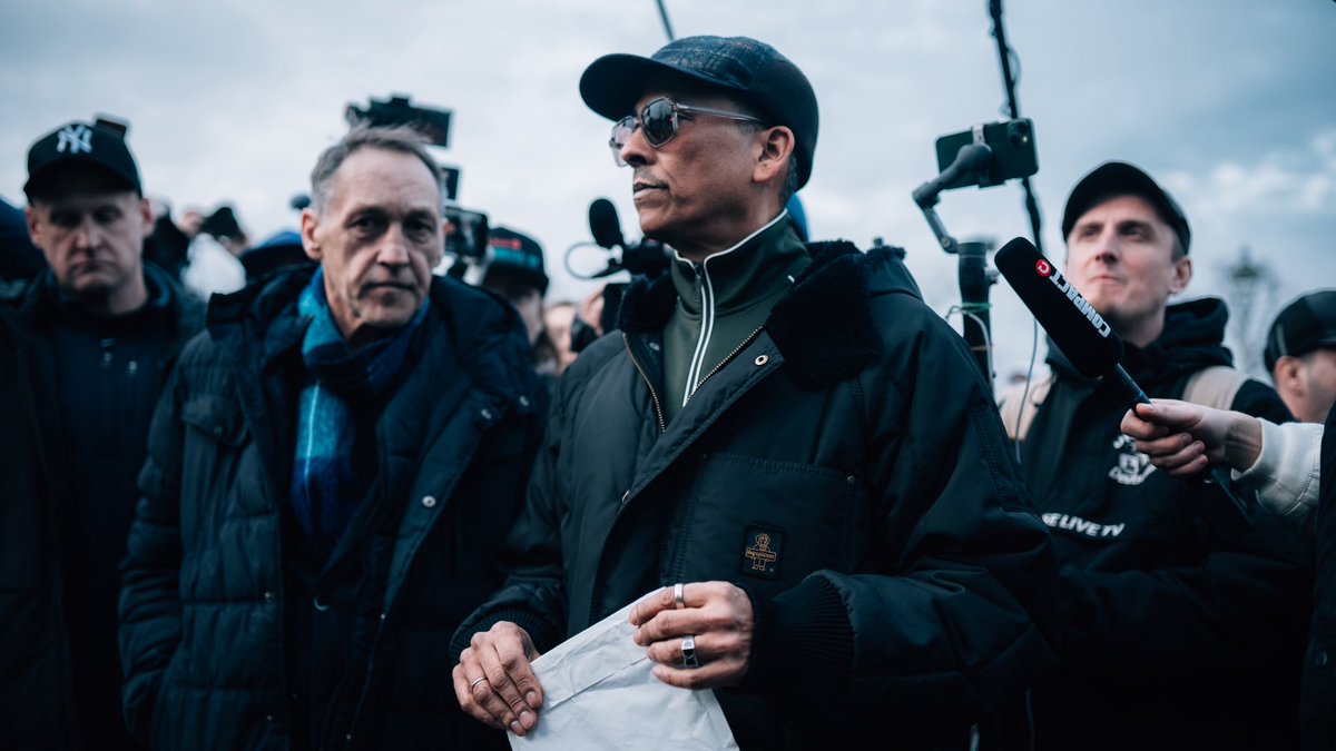 ✏️Paul Klemm tweet media