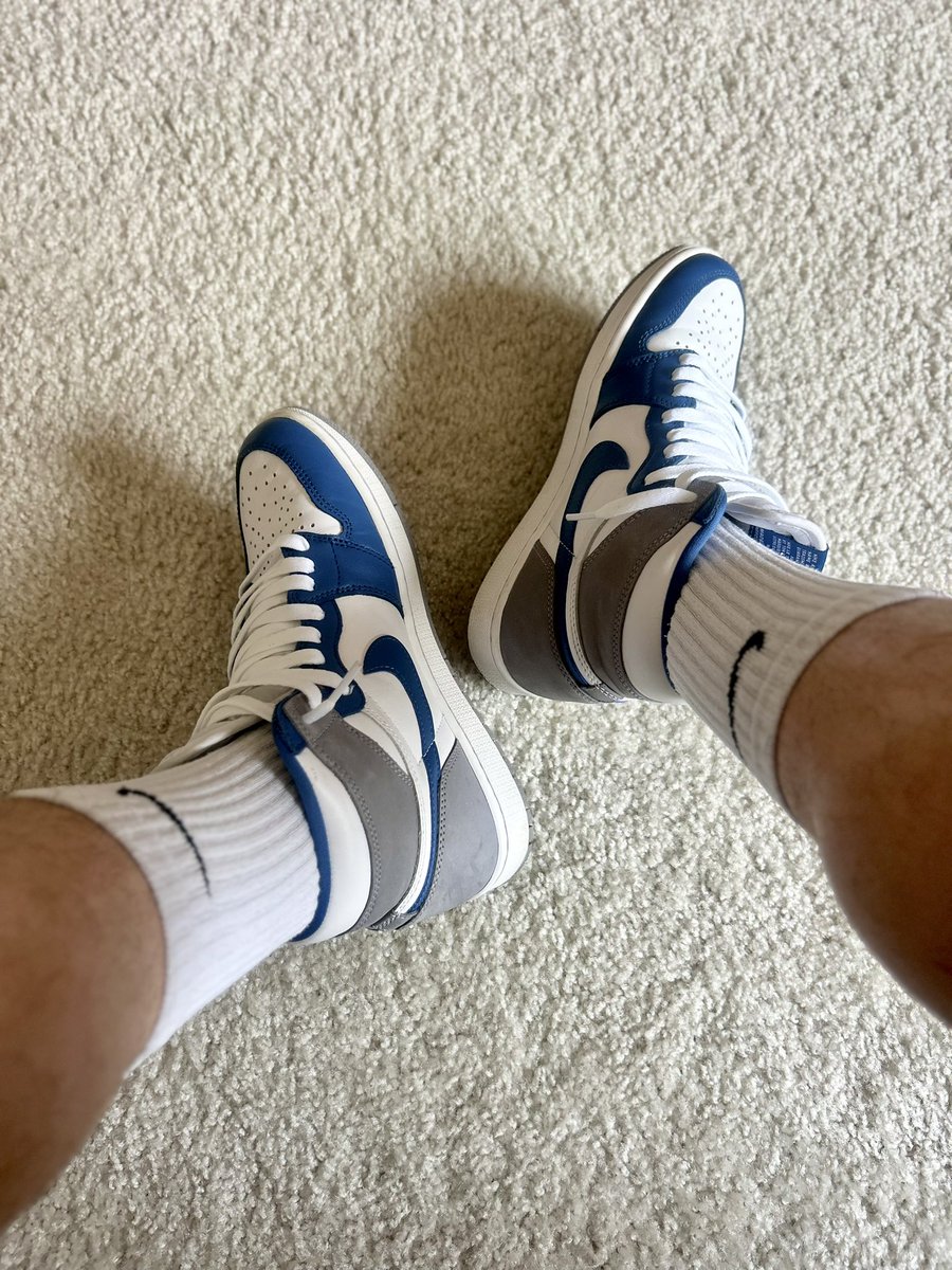 curious4kicks tweet media