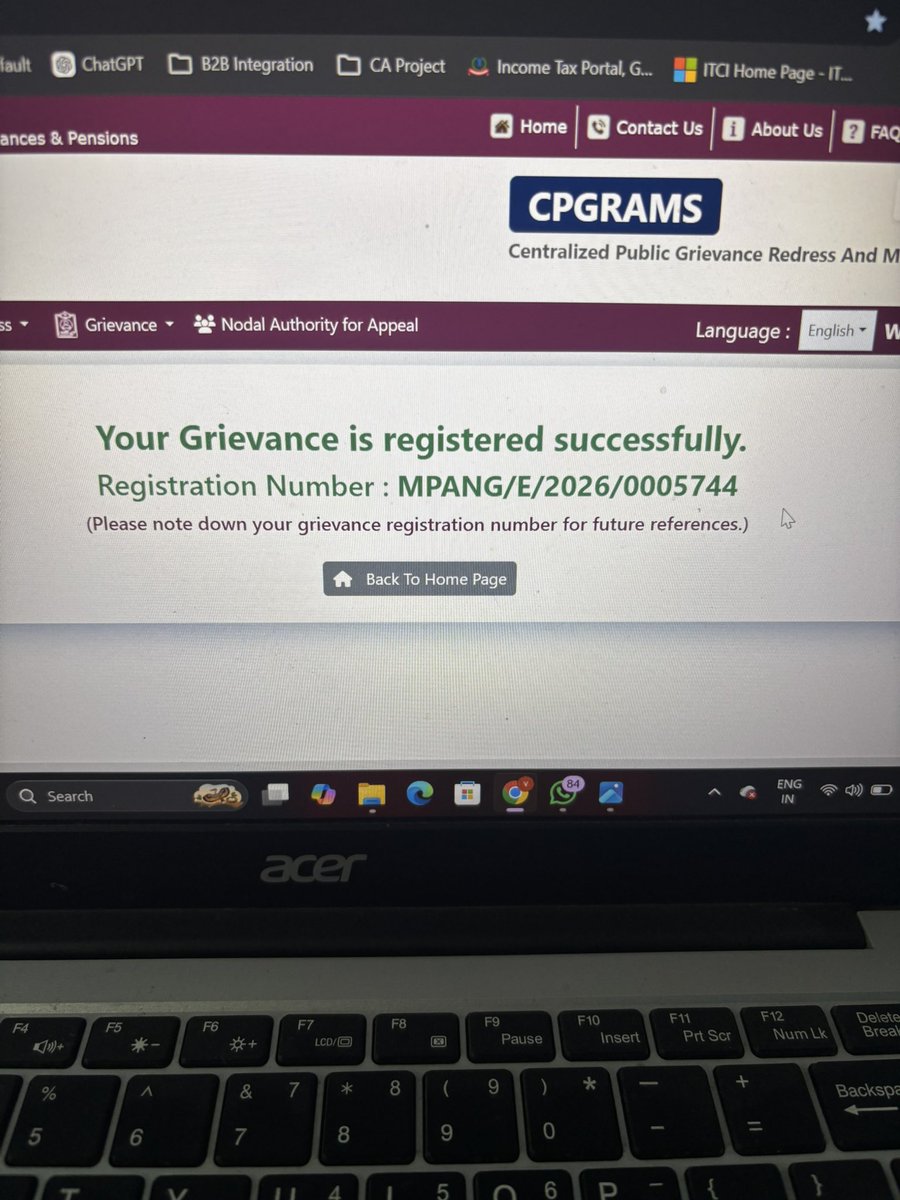 VIVEK ( मोदी का परिवार ) tweet media