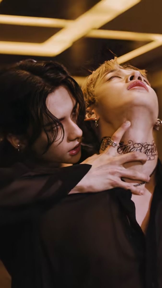 ⛦ shadow tweet media