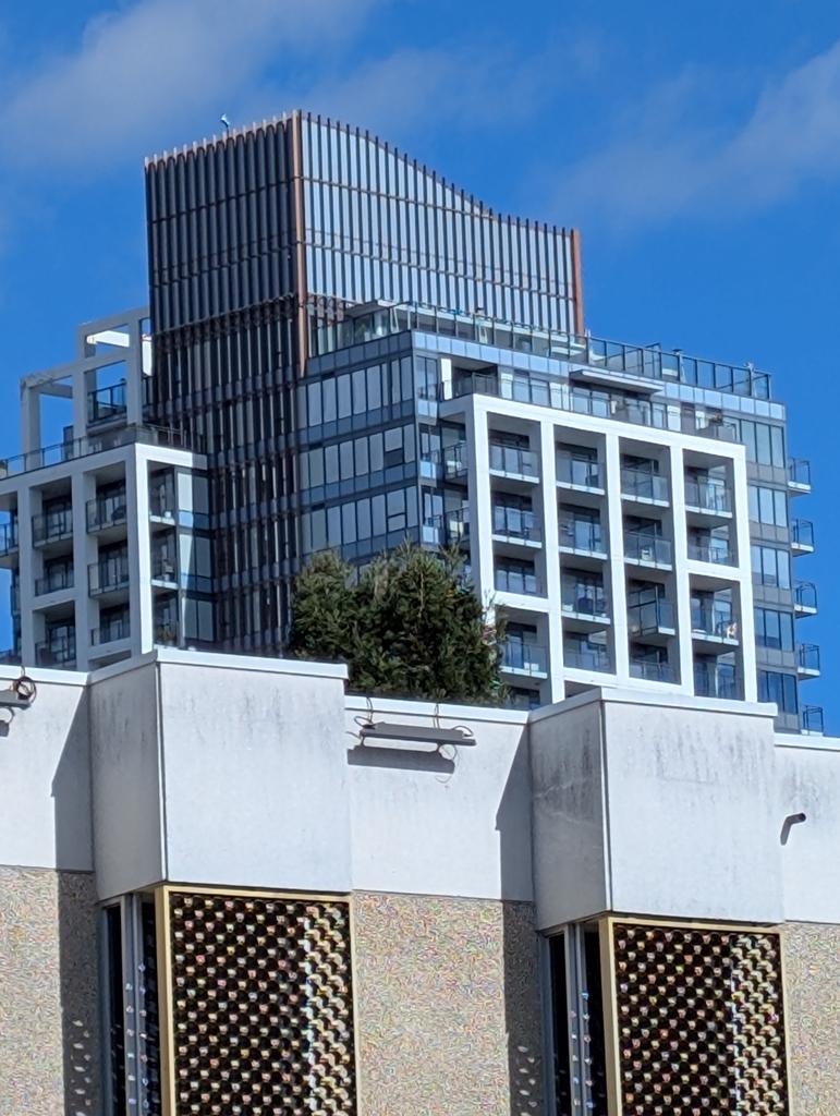 KoraSkyscraper's tweet photo. Downtown Victoria https://t.co/nUh5nRmzK5