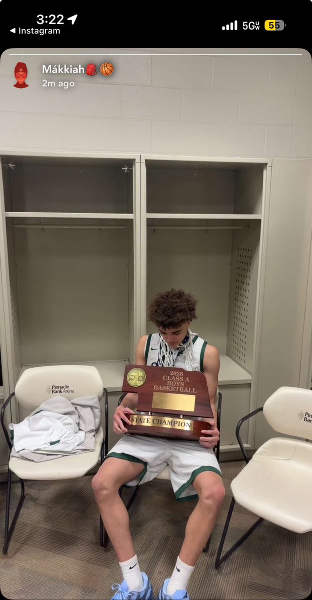 Barstool(BOYS BASKETBALL CHAMPS)HAWKS tweet media