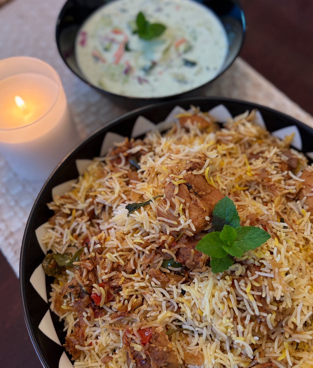 Monaafaraz's tweet image. Show ur cooking skills.