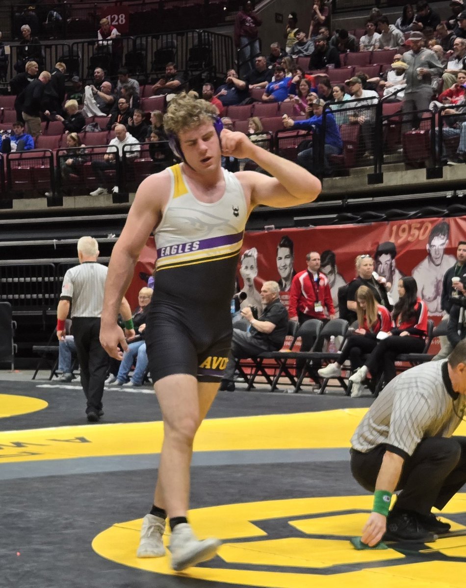 Avon Wrestling tweet media