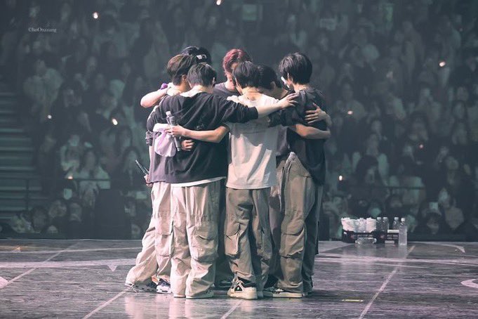 HEESEUNG_7enpn's tweet image. OKAY #HYBE AND #BELIFE JUST BRING HEESEUNG BACK AND YOU WILL LIVE IN PEACE AND HAPPINESS EVER SINCE 
THATS ALL WE ASK FOR 
#HYBE_LISTEN_TO_FANS 
#HEESEUNG_IS_OUR_SINGER_NOT_YOUR_COMPANY_ASSET 
#HEESEUNG_STAYS희승이를 
#HeeseungWillAlwaysBeENHYPEN 
#HEESEUNG_STAYSBELIFTLAB