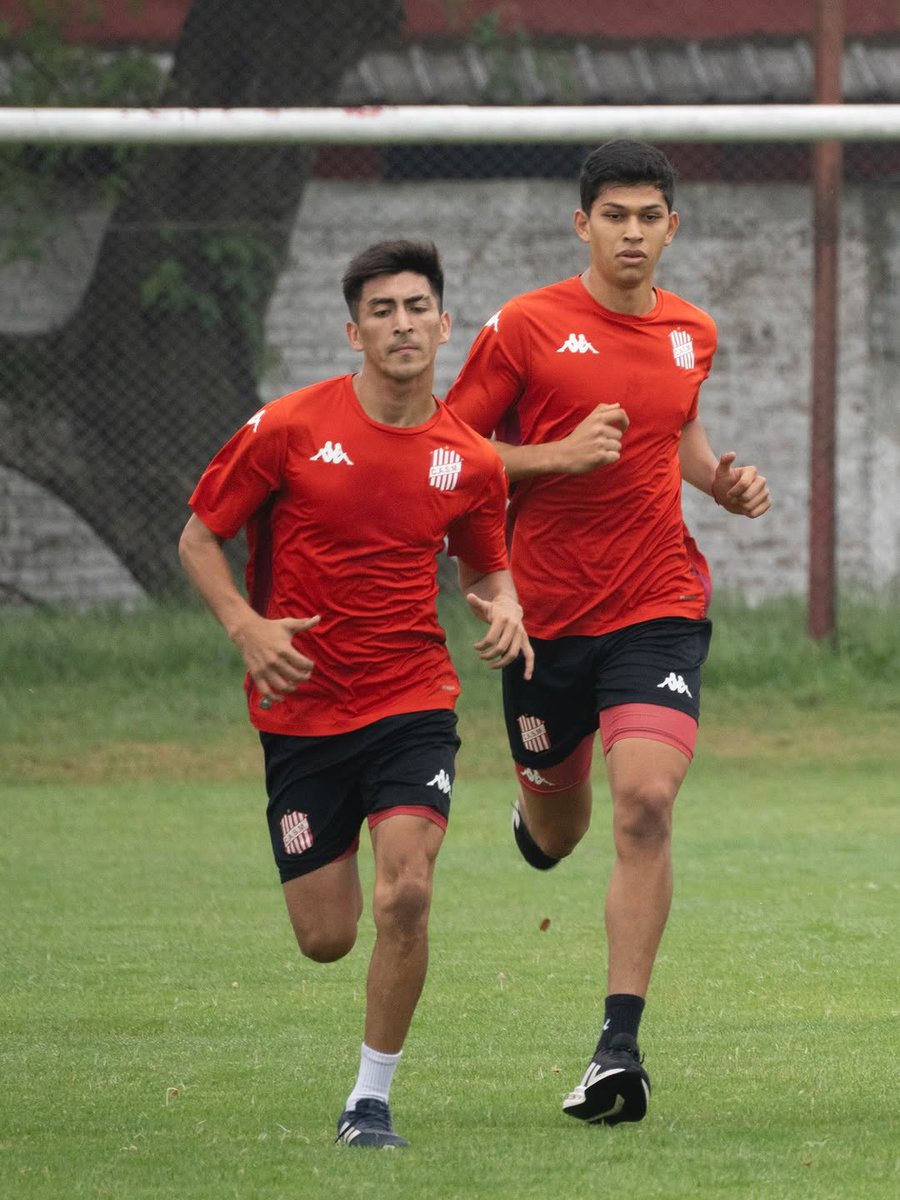 𝗖ristian 𝘼costa🎙️ tweet media