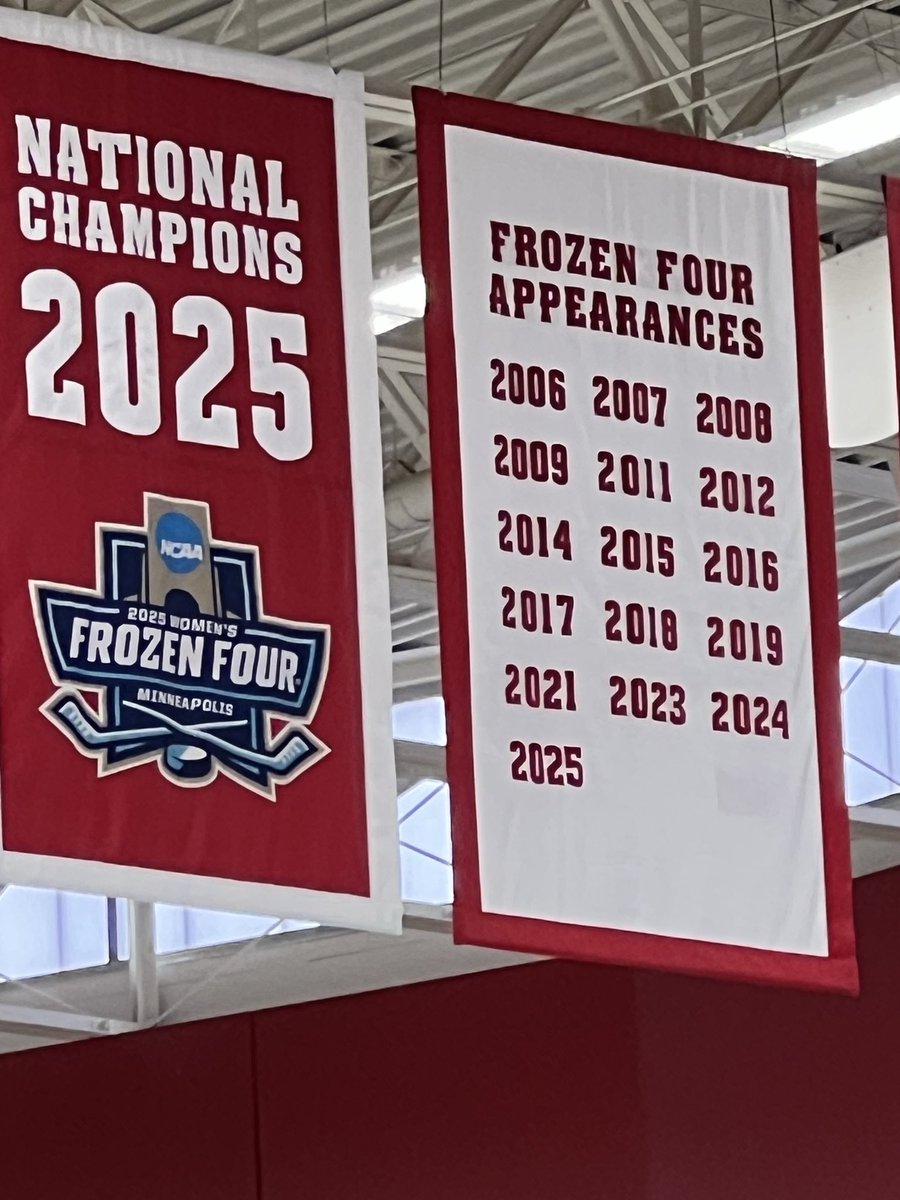 MarkwHagen's tweet photo. Ticket punched - @BadgerWHockey are 2026 NCAA REGIONAL CHAMPIONS!! 17th Frozen Four Appearances in 21 Yrs. https://t.co/fokJO4Qdnu