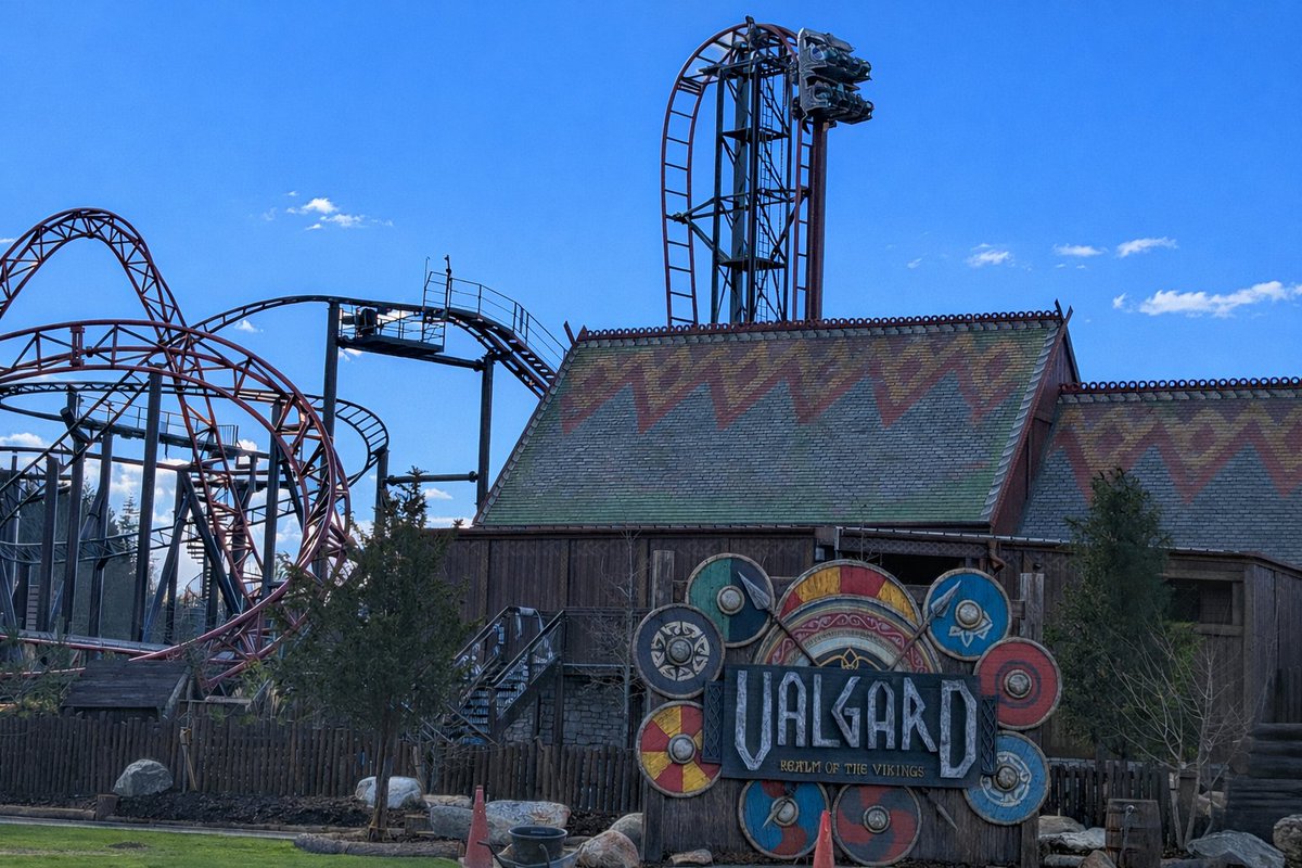 UK Theme Parks tweet media