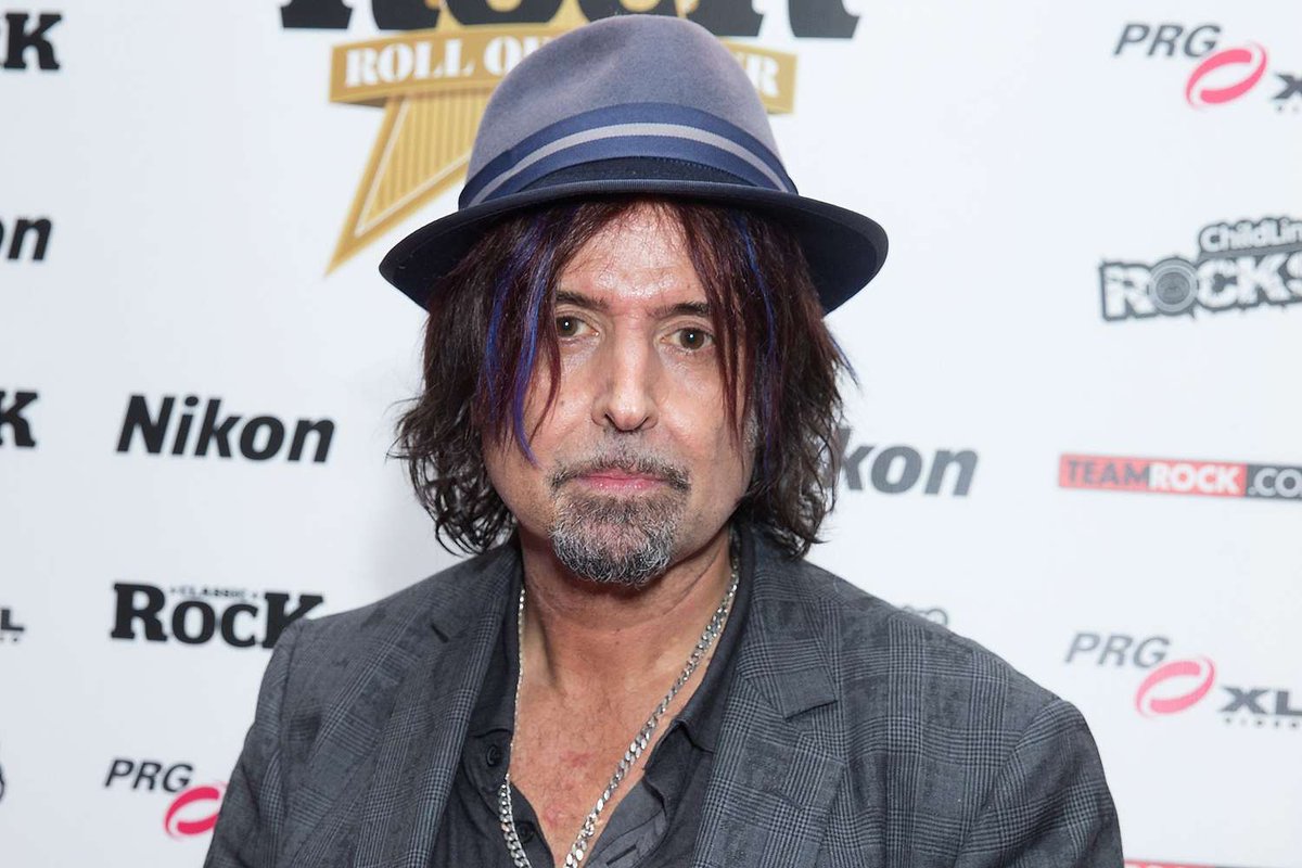Metalbrony823's tweet image. RIP, Phil Campbell, the guitarist of Motörhead :(