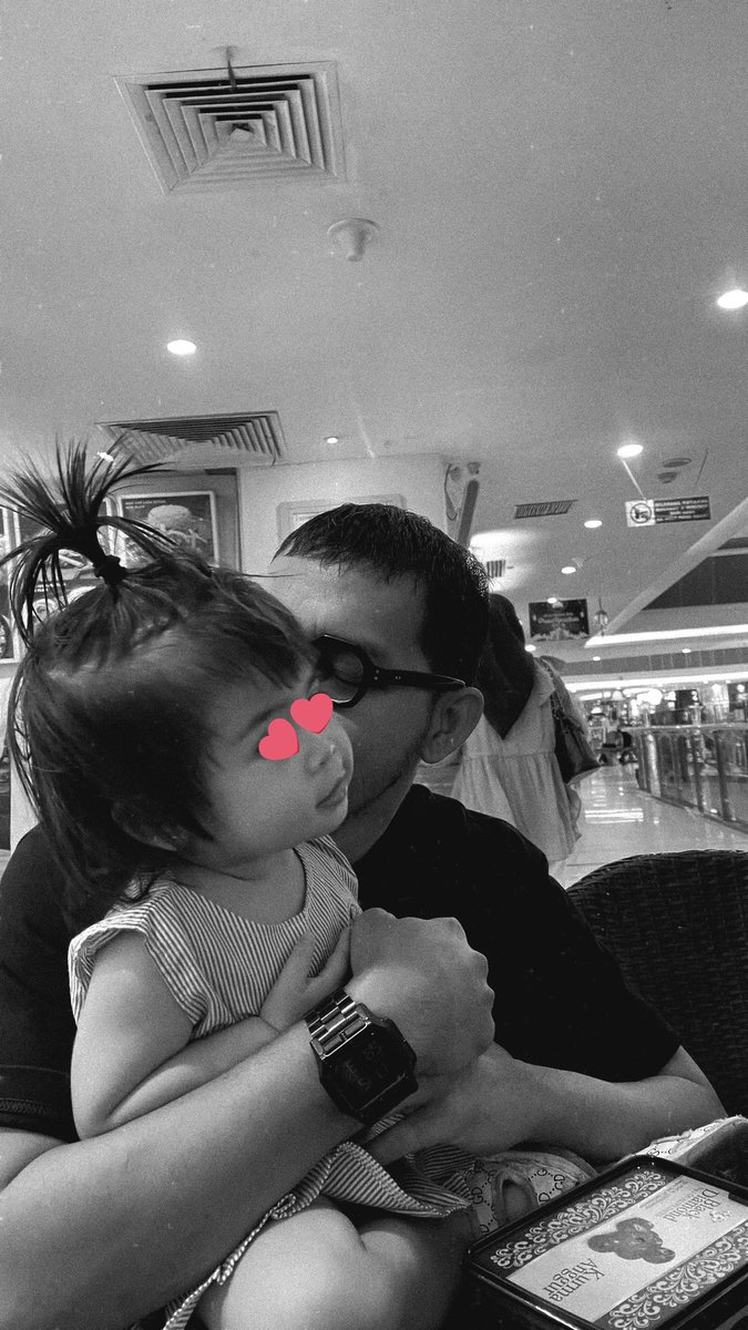 StillPap tweet media