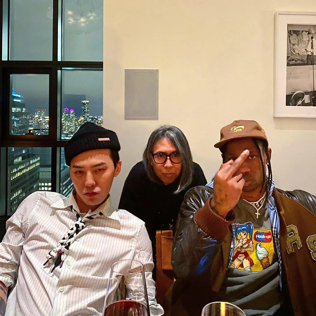 Mez🐉SAW GD IN PARIS!! Parody/fan account tweet media