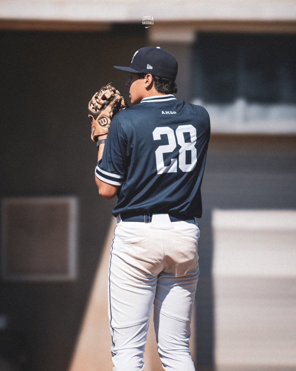 Loyola Baseball tweet media
