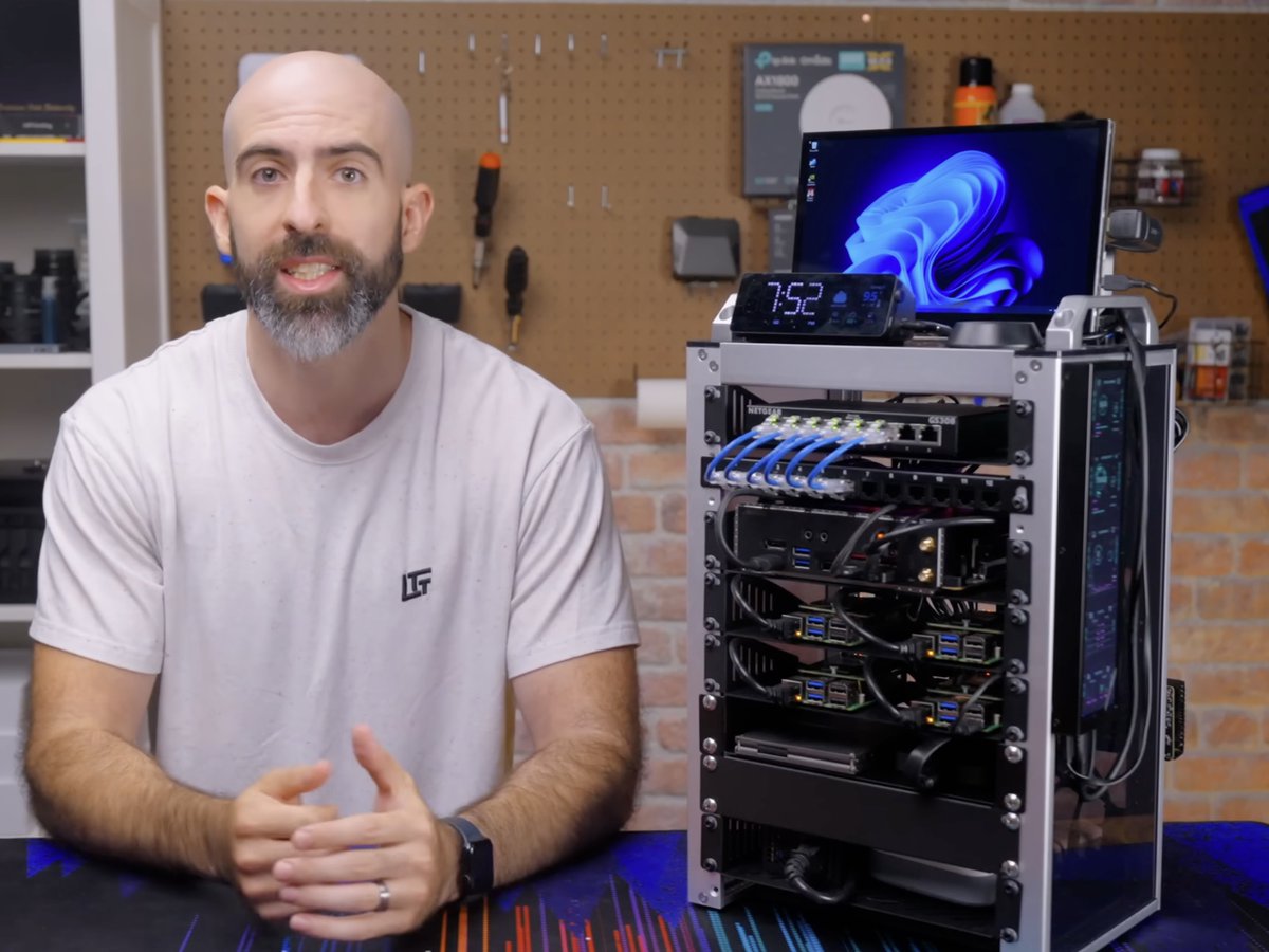 Mini server rack build