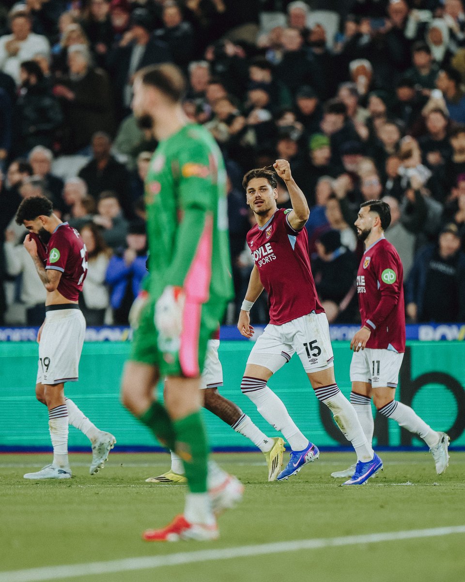 West Ham United tweet media
