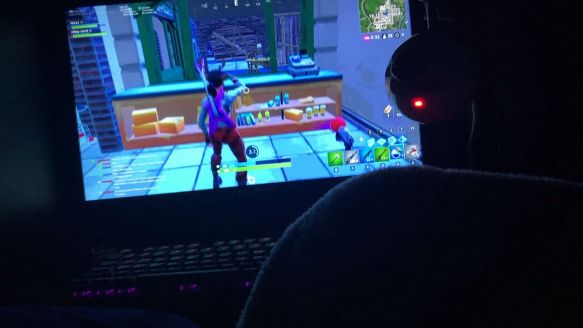 isaiah☆ tweet media