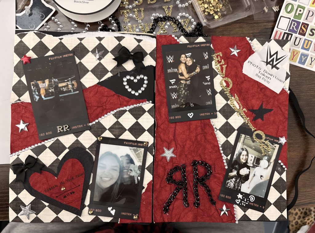 hay 𐙚 tweet media