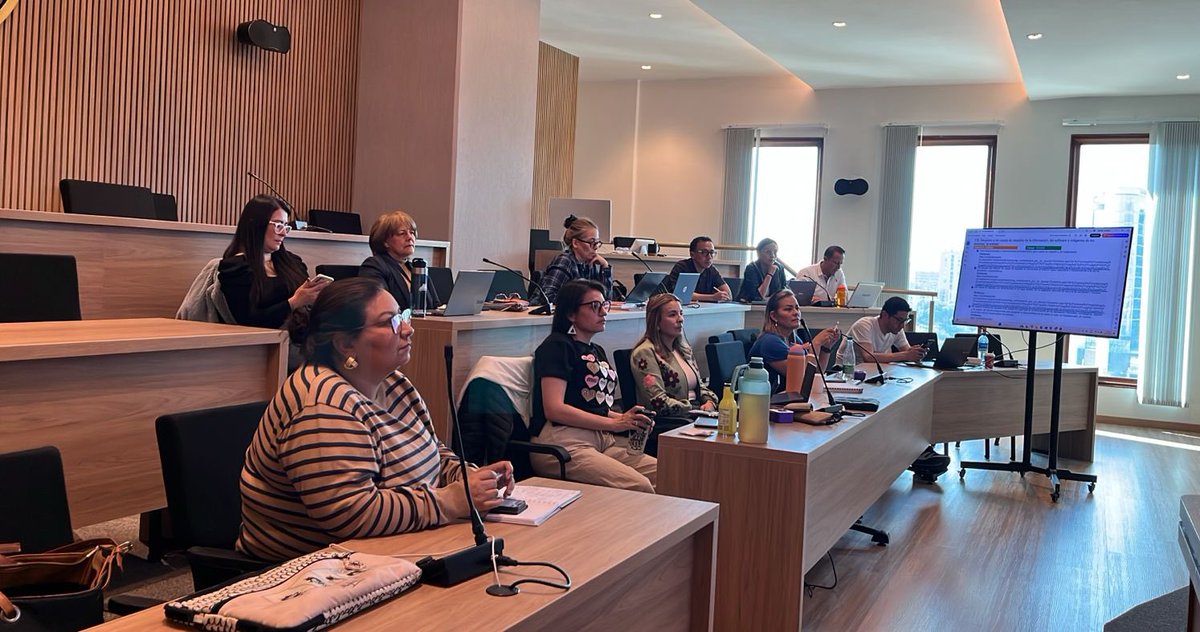 SecFPublicaCund's tweet image. #AEstaHora junto al Despacho del Gobernador y @ControlIntCund adelantamos revisiones técnicas con los líderes de las políticas #MIPG sobre las evidencias #FURAG.

Se evalúan políticas de: Racionalización de Trámites, Gestión Documental, Seguridad Digital y Gobierno Digital. ✅