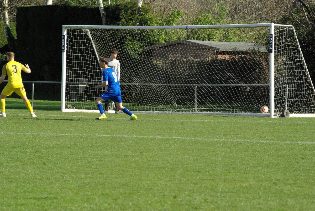 Liphook United FC tweet media