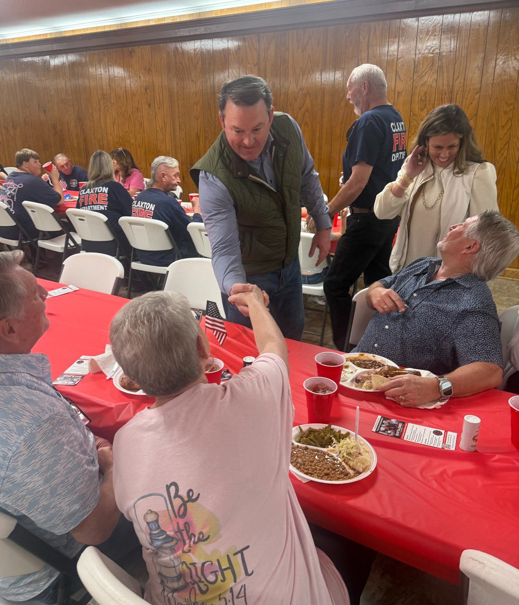 Burt Jones tweet media