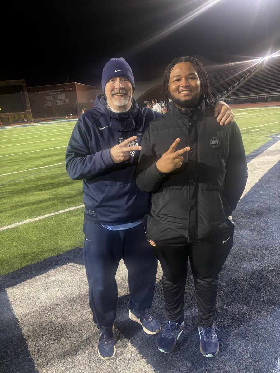 Myles King tweet media