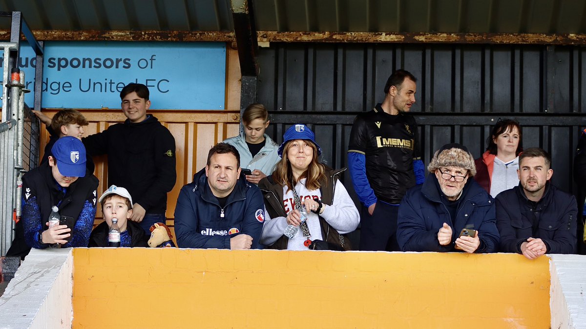 Cambridge United Fans Gallery tweet media