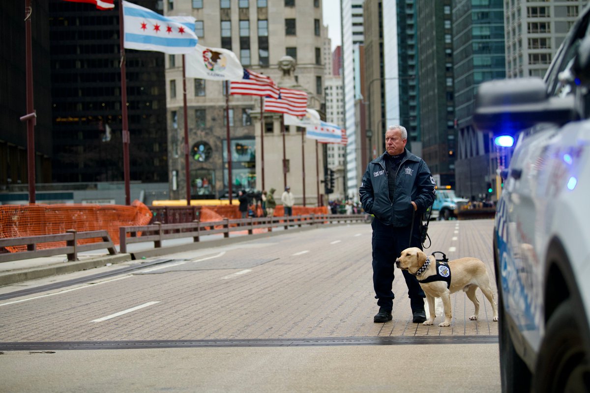 Chicago Police tweet media