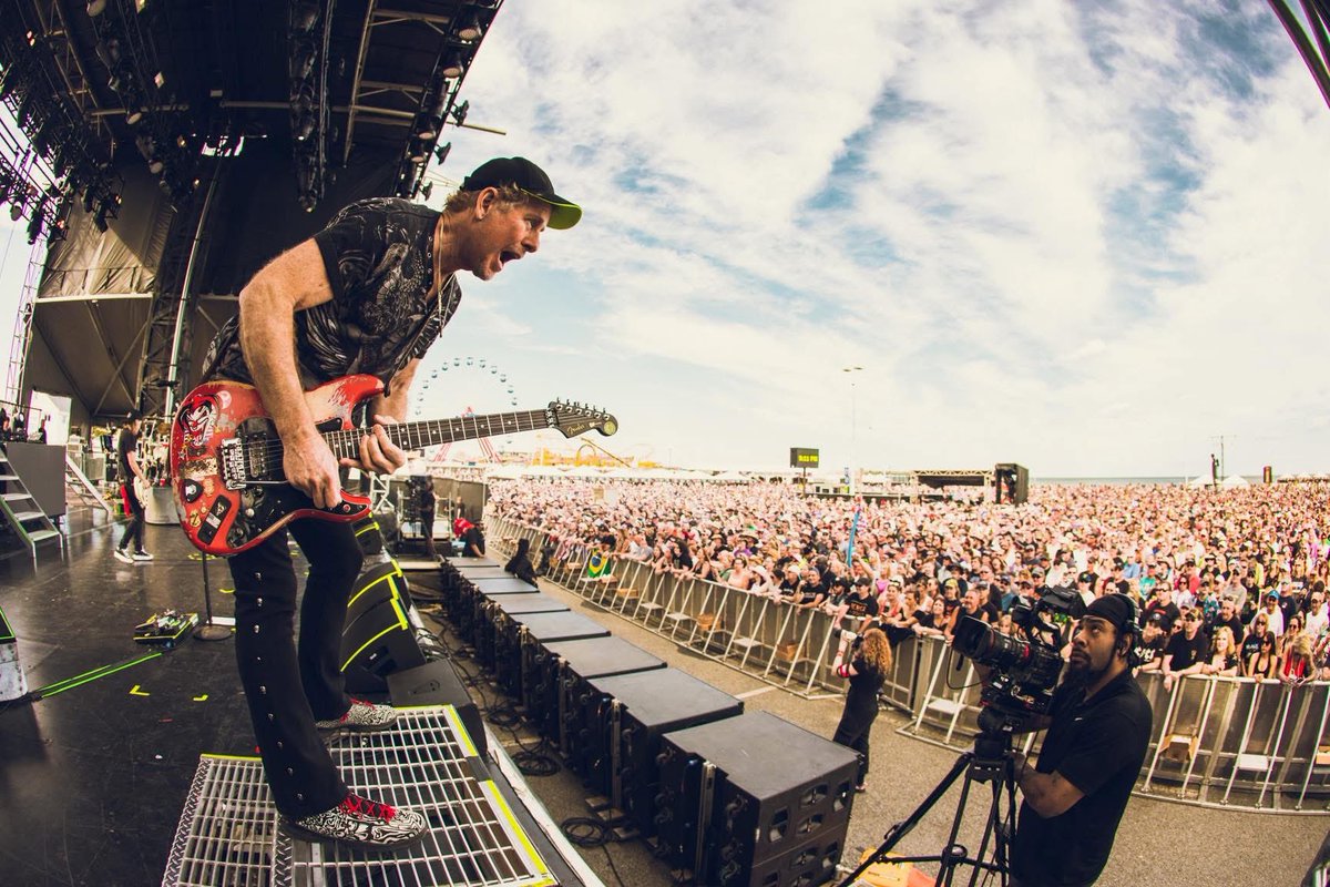 Brad Gillis tweet media