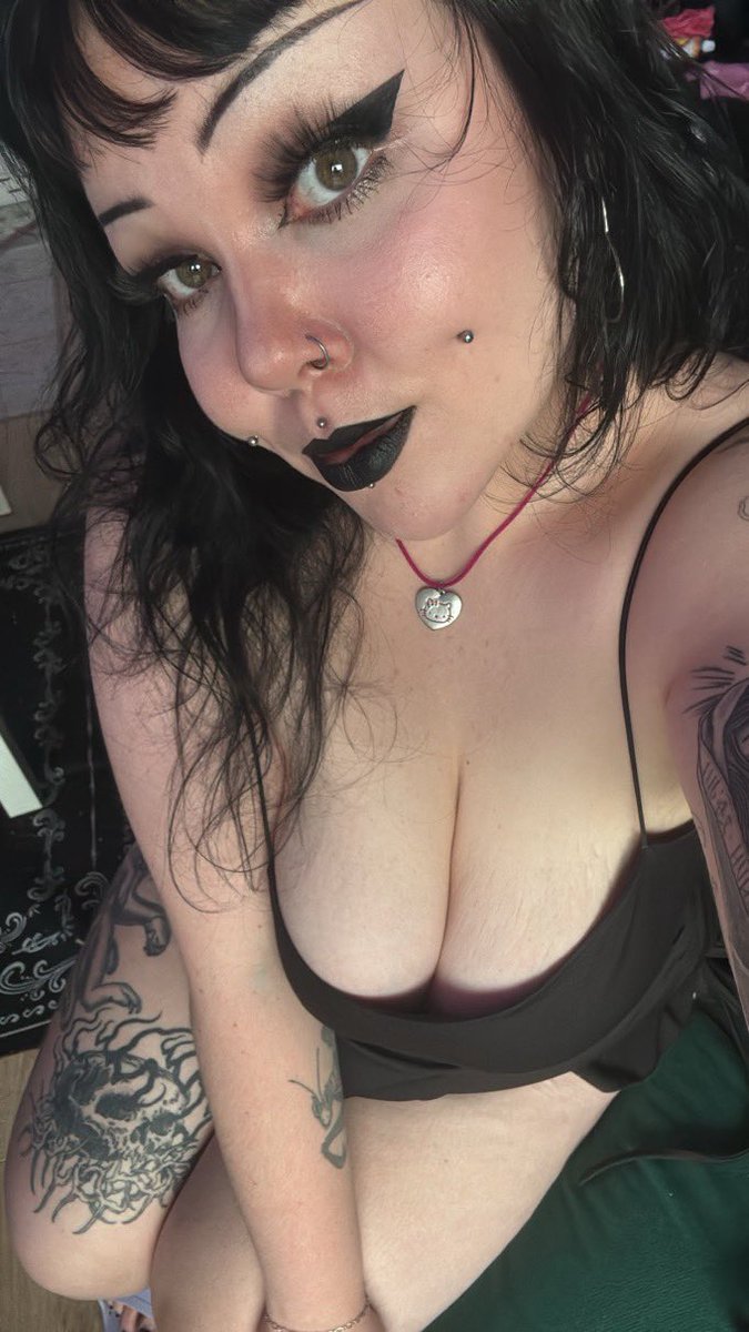 jolinagibson's tweet photo. Send ‘yes’ for b🖤📷bs in dms (only 24hrs) https://t.co/7Nvaaszfgf