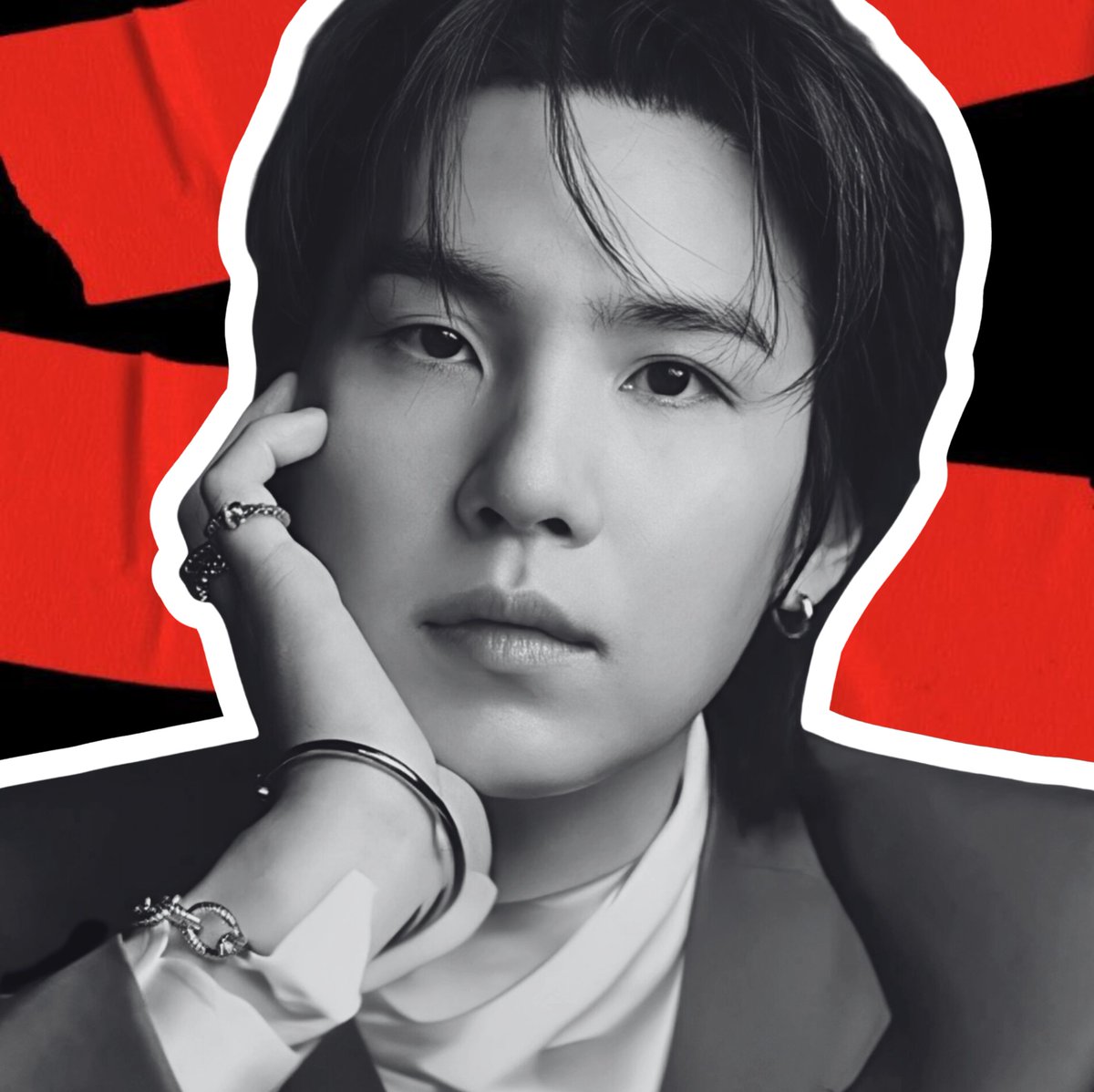 ★ : yeye tweet media